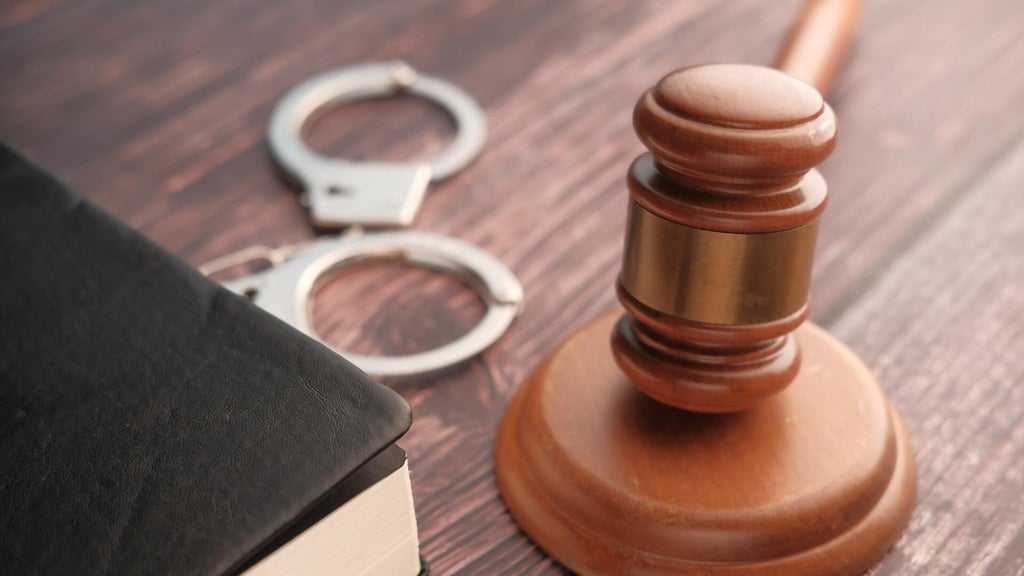 Central Minnesota man charged in fatal 1995 shooting of woman in Iowa — WCCO / CBS Minnesota, Woodbury Health news
