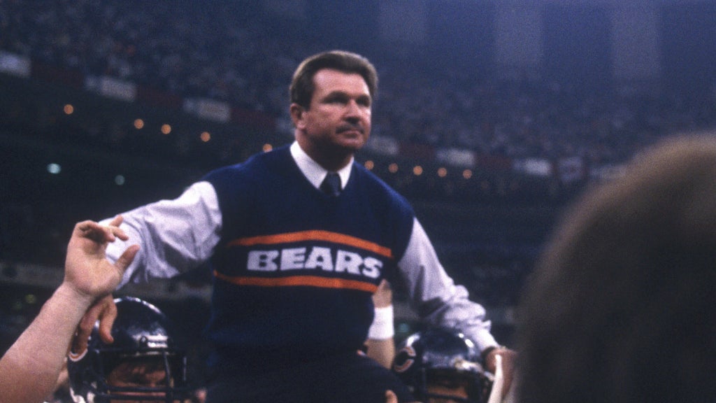 Mike Ditka, legendary Bears coach who led Chicago to its only Super Bowl title, dies at 86 — WCCO / CBS Minnesota, Woodbury Arts news