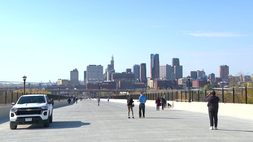 Kellogg Bridge set to open in St Paul after multi-year construction — WCCO / CBS Minnesota, Woodbury Government news