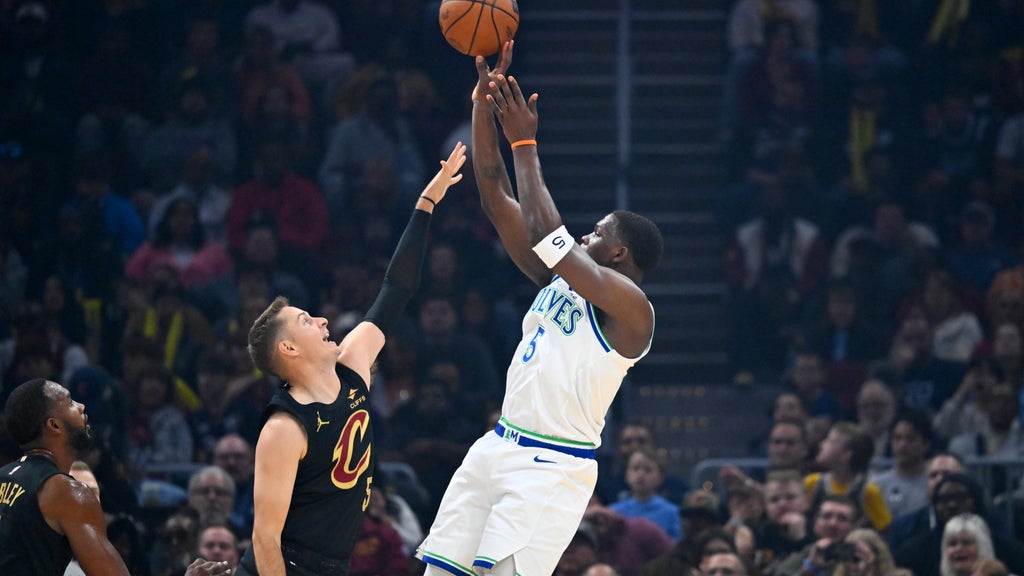 Minnesota Timberwolves bested by Cleveland Cavaliers 127-125 in OT despite 47 points from Anthony Edwards — Woodbury Sports news