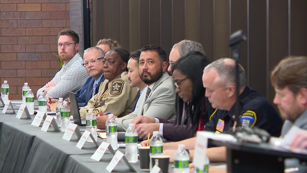 Eden Prairie school, law enforcement leaders hold community meeting weeks after homecoming shooting — Woodbury Schools news