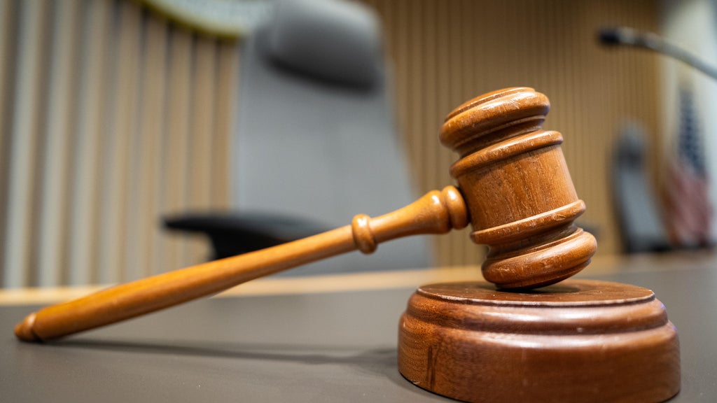 Bloomington man who sexually assaulted 16-year-old girl sentenced to 4 years in prison — WCCO / CBS Minnesota, Woodbury Health news