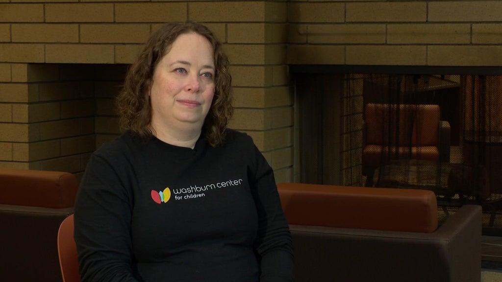 Expert shares tips on how to talk with children about traumatic events — WCCO / CBS Minnesota, Woodbury Health news