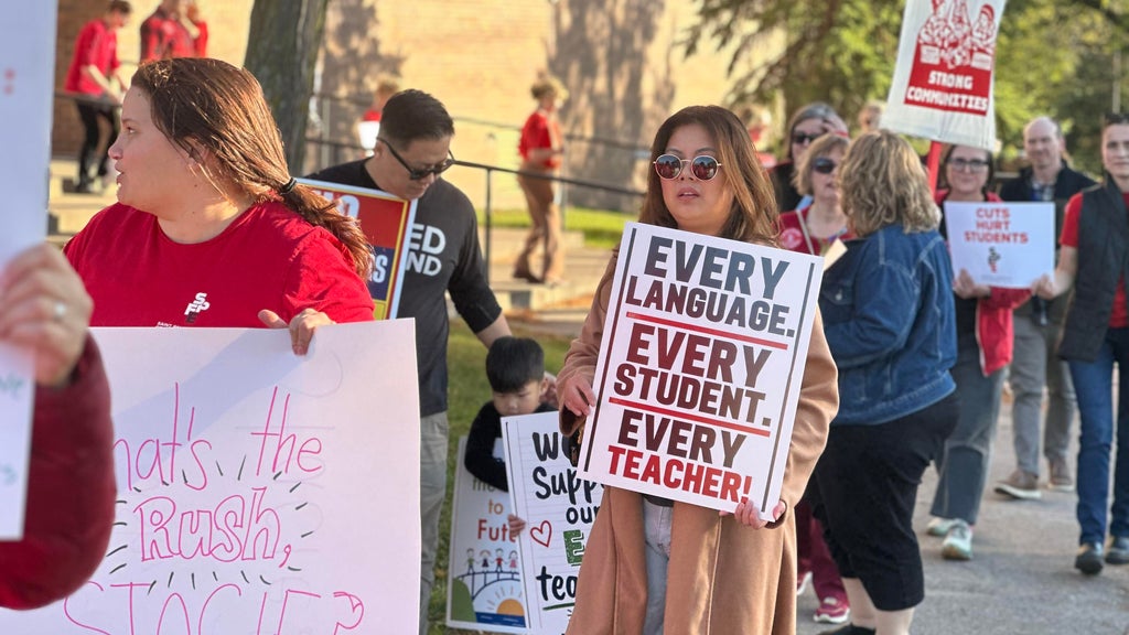 St. Paul school board delays vote on English learner teacher cuts after contentious, 5-hour meeting — WCCO / CBS Minnesota, Woodbury Schools news