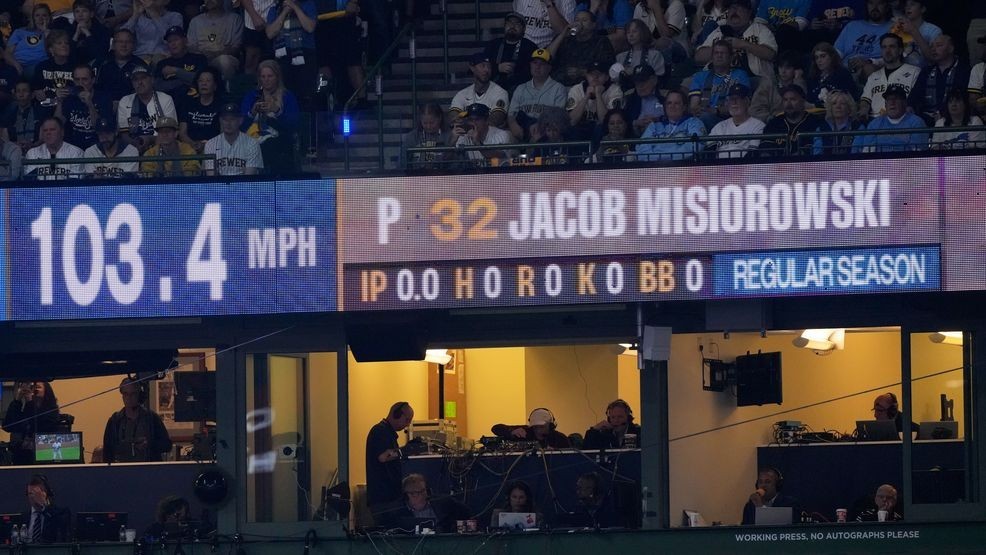 Brewers' Jacob Misiorowski sets World Series velocity record on his first pitch — Fox 11 Green Bay Sports, Woodbury Sports news