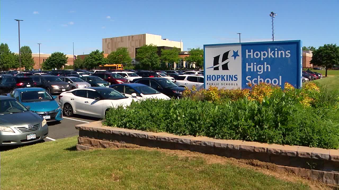 Hopkins High School cancels in-person classes Friday following internet disruption — KSTP 5, Woodbury Schools news