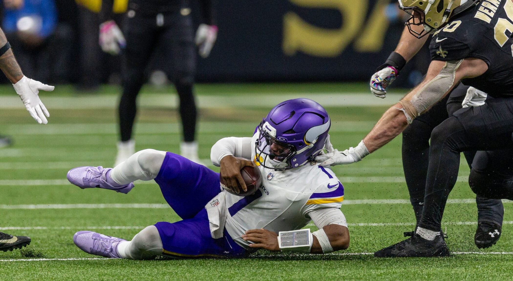 Kyler Murray Needs to Stop Sliding Before He Gets Hurt Again — Minnesota Sports Fan, Woodbury Sports news
