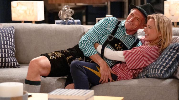 Real-life couple Téa Leoni, Tim Daly discuss co-starring in NBC sitcom 'Newlyweds' — KARE 11 Entertainment, Woodbury Arts news