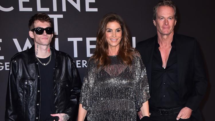Cindy Crawford remembers son Presley in social media post — KARE 11 Entertainment, Woodbury Arts news