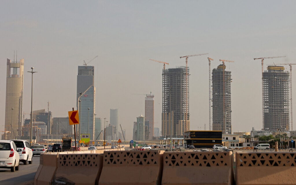 US airlines warned to exercise caution in Saudi airspace after 2nd deadly airport attack — Times of Israel, Woodbury Technology news