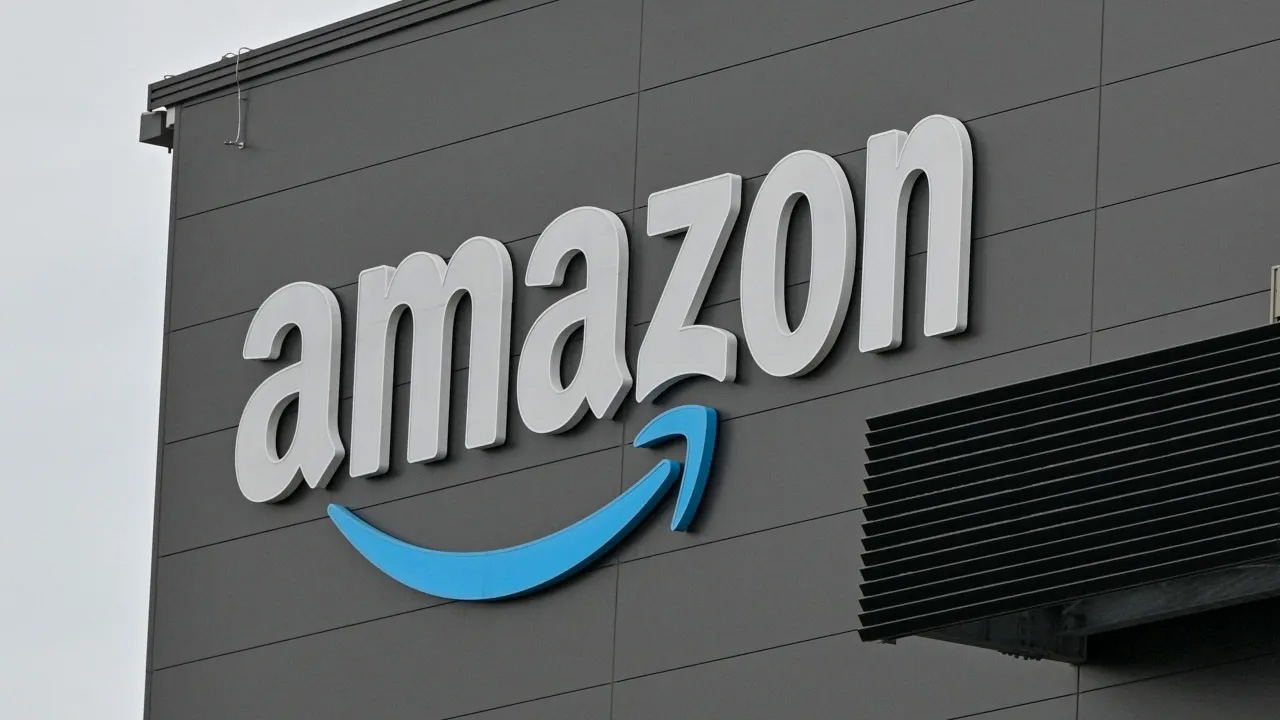 Amazon to hire more than 300,000 US workers for holiday shopping rush — FOX 9, Woodbury Business news