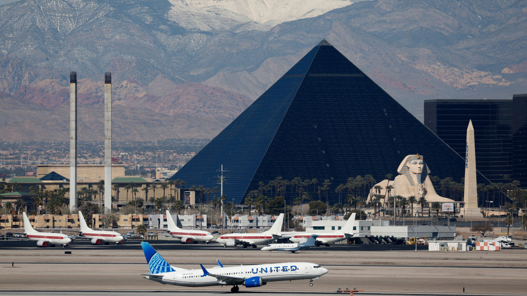 Flight rerouted after passenger threatened to hijack plane — Woodbury Community news